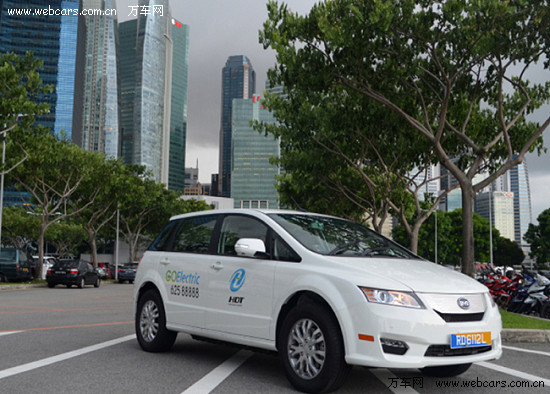 城市公共交通电动化 比亚迪e6亮剑新加坡