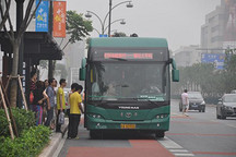 [2014中国年度绿色汽车]青年JNP6120BEV1纯电动客车