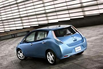 日产聆风电动车将用新款电池 续航超400公里