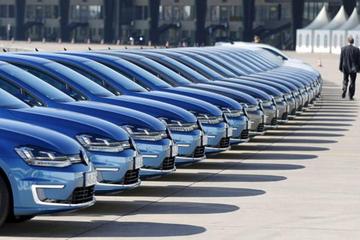 油价下跌影响甚微 电动汽车依旧“来电”