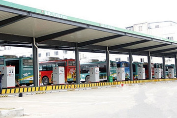 江西南昌再投放新能源公交車 第二座充電站建成