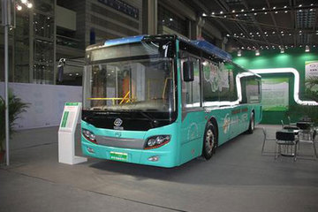 五洲龙助力羊城徒步万人行