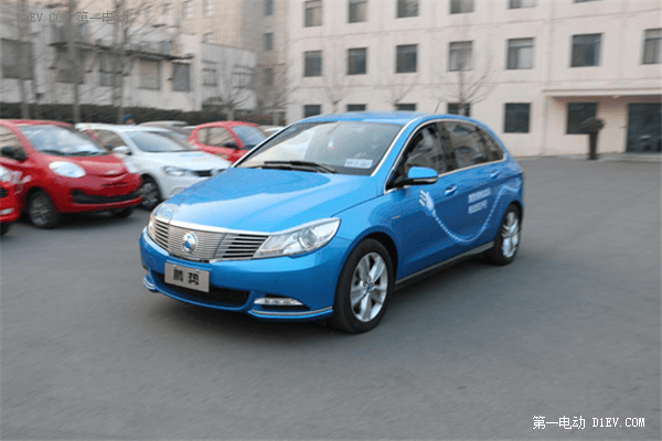 2014全球新能源汽車大會(huì)開幕 新能源汽車嘉年華啟航