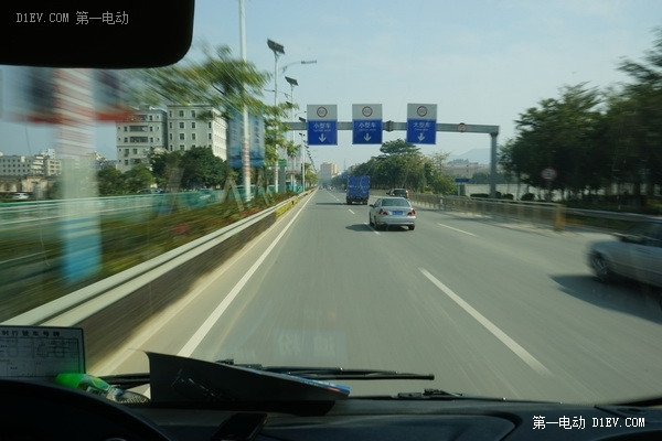 同一平臺(tái)車型三種動(dòng)力：解讀比亞迪最新技術(shù)戰(zhàn)略