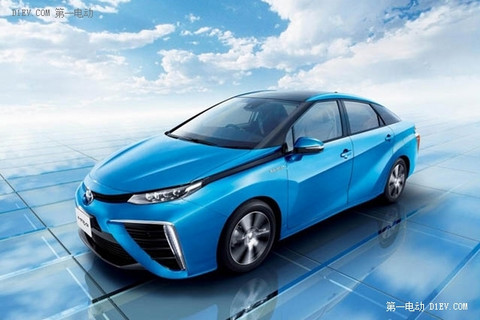 丰田MIRAI氢燃料电池车