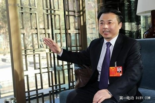 第十二届全国人大代表、天能集团董事长张天任