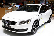 沃爾沃V60 D5 Twin Engine插電混動車亮相日內(nèi)瓦