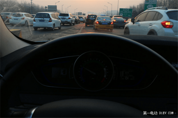 面面俱到 深度體驗(yàn)榮威550plug-in