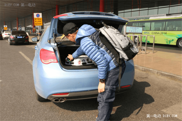 面面俱到 深度體驗(yàn)榮威550plug-in