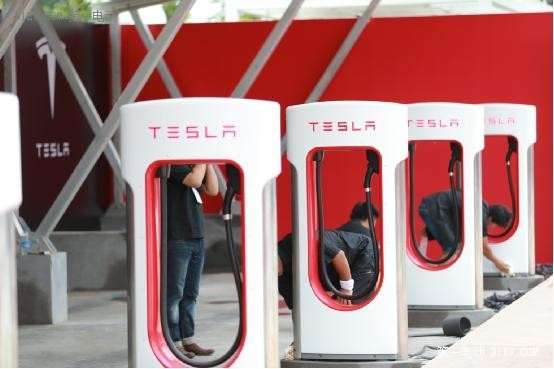 特斯拉車主自述：我的觸電進化論