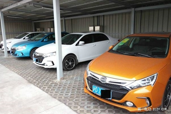 真的很難嗎？比亞迪秦車主聊聊充電的那些事兒