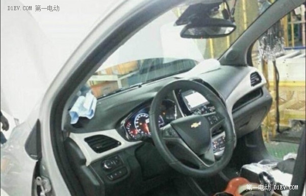電·光·趣 2015紐約車展首發(fā)新能源汽車前瞻