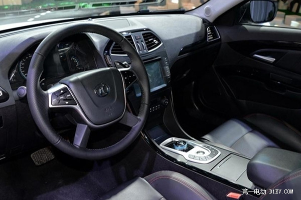 全方位無(wú)死角對(duì)比 看北汽哪款電動(dòng)汽車(chē)最適合你