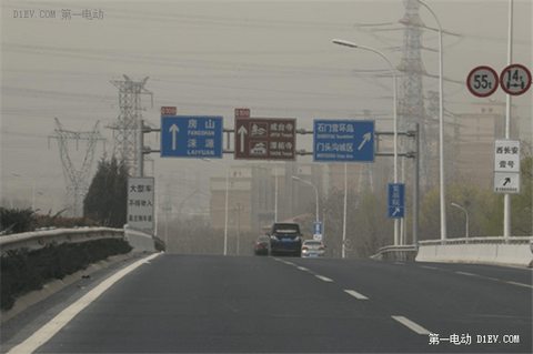比亚迪e6假日出游 续航厚道不减反增
