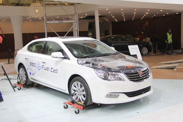 上汽荣威950插电式燃料电池车将亮相2015上海车展