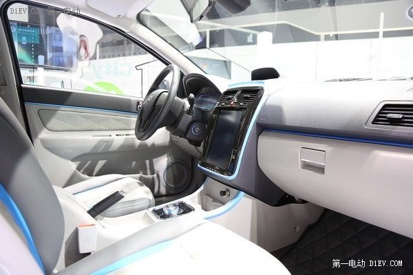 上海車展探館之北汽新能源三劍客