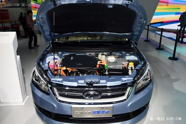 2015上海車展首日成果 11款新能源汽車速覽