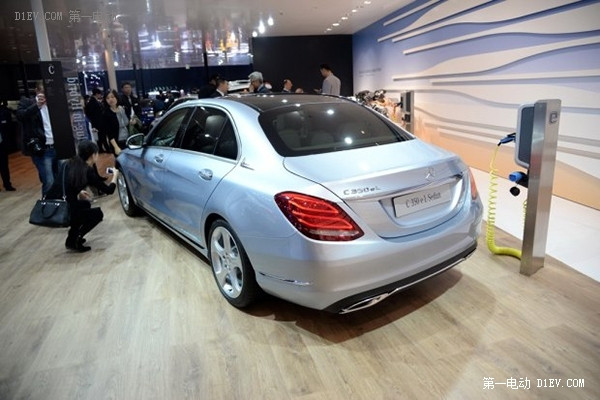 2015上海車展首日成果 11款新能源汽車速覽