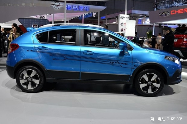 2015上海車展首日成果 11款新能源汽車速覽