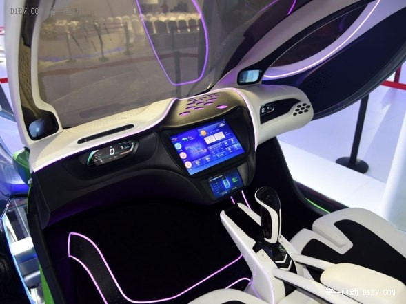 不買票也看的全 2015上海車展大賞（純電動版）