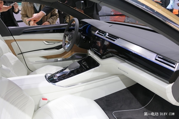 不買票也看的全 2015上海車展大賞(插電式混合動力版)