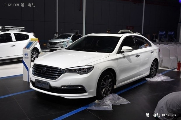 上海車展大搜羅 1、2號(hào)館電動(dòng)汽車集錦