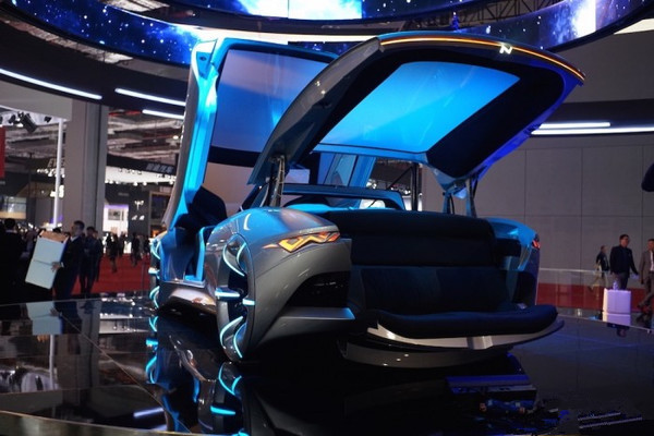 最炫科技风！上海车展5款智能/无人驾驶车碉堡了
