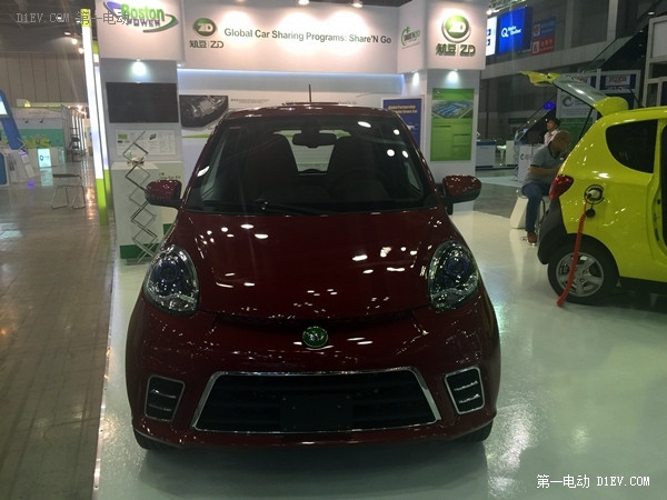 知豆D2世界電動車展全球首發(fā) 續(xù)航升至210公里