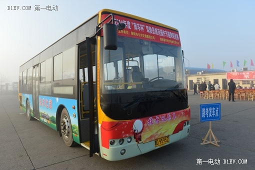 南車時(shí)代電動(dòng)增程插電 讓“好評(píng)”來得更猛烈些