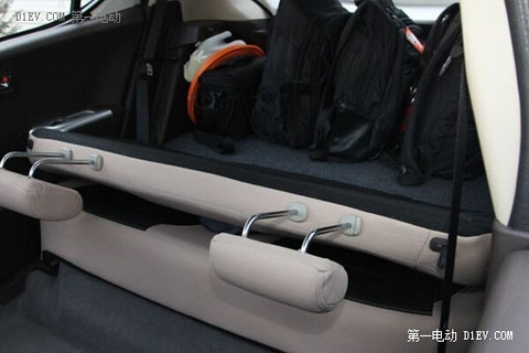深度解读众泰云100纯电动汽车