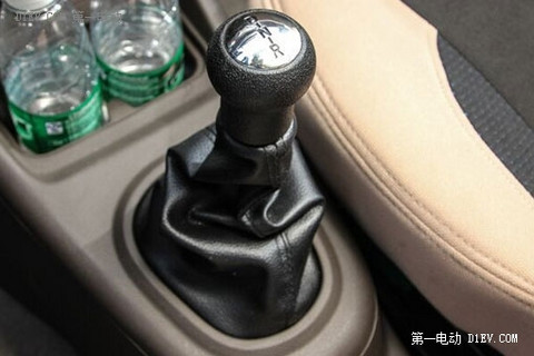 深度解读众泰云100纯电动汽车
