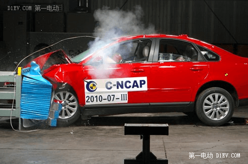 1Kg鋰電芯能量相當(dāng)于103克的TNT炸藥 動力電池與汽車安全