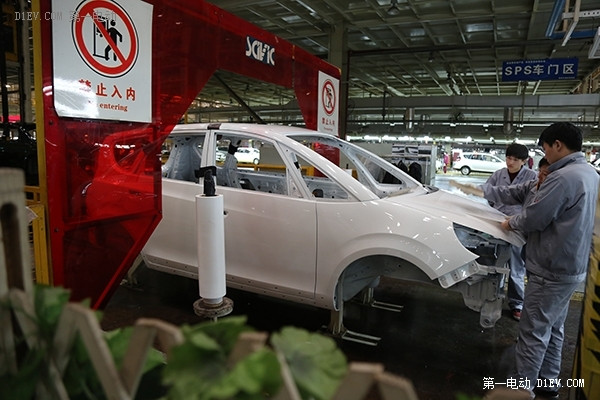 iEV5的搖籃 揭秘江淮汽車合肥工廠總裝生產(chǎn)線