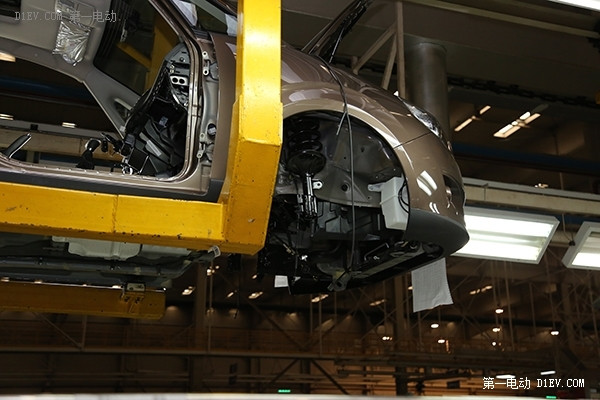iEV5的搖籃 揭秘江淮汽車合肥工廠總裝生產(chǎn)線