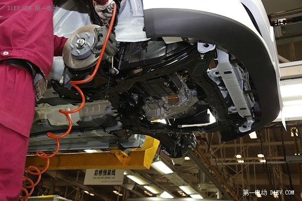 iEV5的搖籃 揭秘江淮汽車合肥工廠總裝生產(chǎn)線