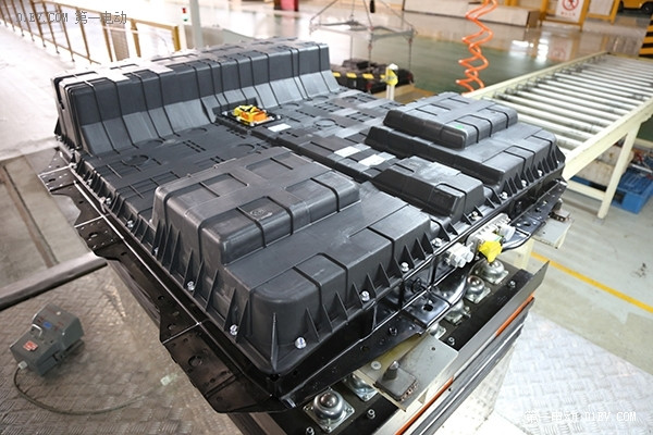 iEV5的搖籃 揭秘江淮汽車合肥工廠總裝生產(chǎn)線