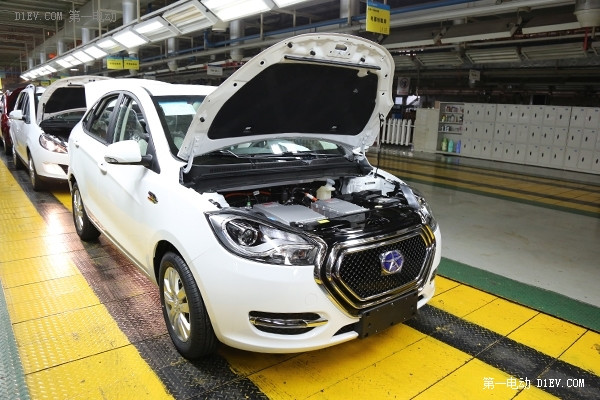 iEV5的搖籃 揭秘江淮汽車合肥工廠總裝生產(chǎn)線