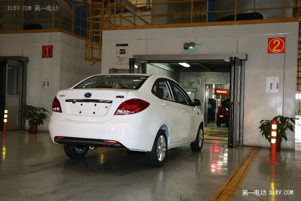 iEV5的搖籃 揭秘江淮汽車合肥工廠總裝生產(chǎn)線