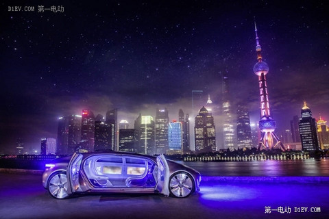 互联网+汽车好好玩！四大车企智能电动爆品炫动亚洲消费电子展