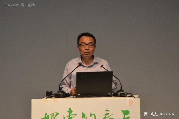 北京新能源汽車租賃論壇副秘書長許瓊林