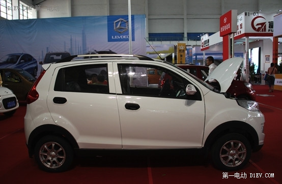 閃耀東北 2015沈陽(yáng)電動(dòng)車展七大微電品牌盤點(diǎn)