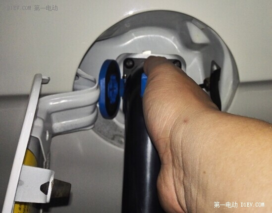 準(zhǔn)車主們看過來！EV200行駛一萬公里后的心得及保養(yǎng)過程