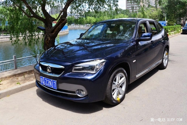 之諾1E電動(dòng)汽車