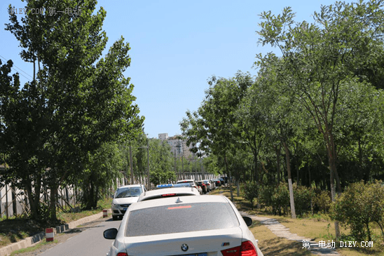 北汽EV160堵車空調(diào)耗電量 實(shí)際路況對比測試