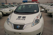 河南公安系統(tǒng)批量采購(gòu)150輛晨風(fēng)電動(dòng)汽車(chē)