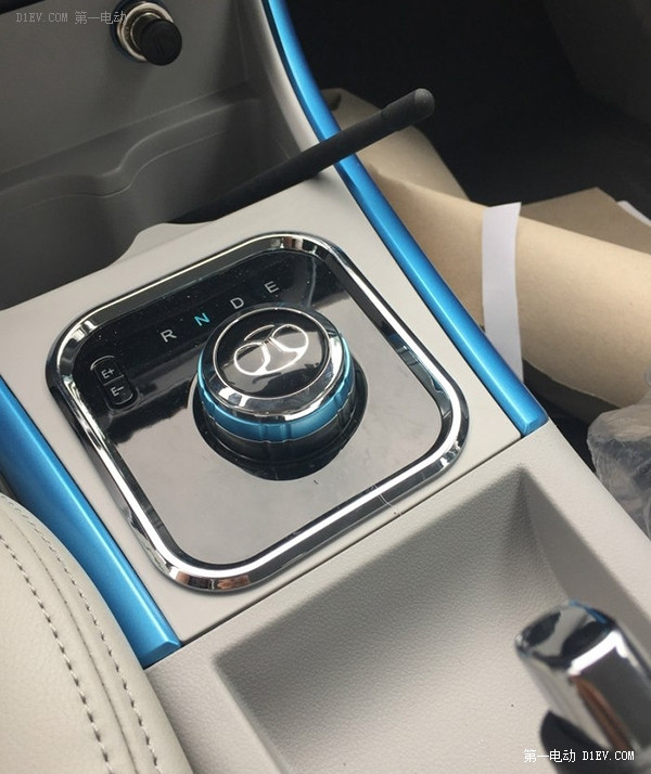 超詳細! 北汽EV200提車/上牌/裝飾全紀錄