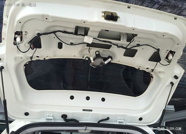 超詳細! 北汽EV200提車/上牌/裝飾全紀錄