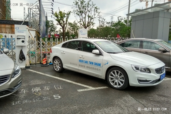 沃爾沃S60L插電式混合動(dòng)力轎車最真實(shí)體驗(yàn)