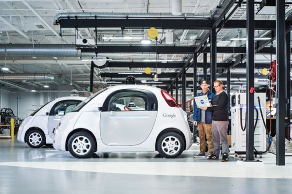 神秘Google X實(shí)驗(yàn)室探秘 無人駕駛車內(nèi)外實(shí)用至上