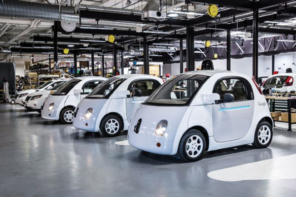 神秘Google X實(shí)驗(yàn)室探秘 無人駕駛車內(nèi)外實(shí)用至上
